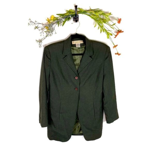 5 for $30 Apostrophe Petite 2 Button Blazer Green Size 8P - Picture 1 of 4